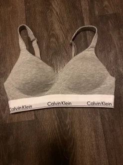 Calvin klein Push up BH