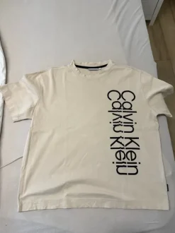 Calvin Klein Tshirt Beige