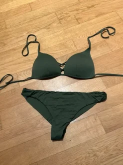 Calzedonia Bikini grün Größe Oberteil 38/ Hose 36