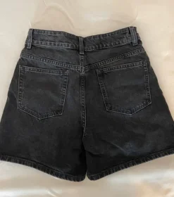 Coole Bermuda Shorts