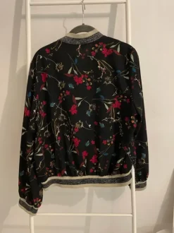 Cooler leichter Blouson, Gr. T3