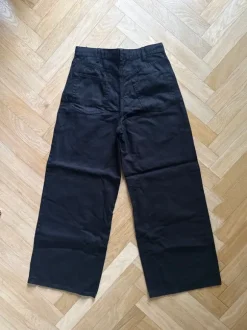 COS- weite Hose- schwarz- Gr34