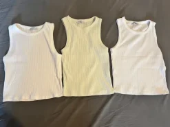 Crop tops - white & pastel green