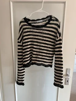 Cropped Pullover Streifen
