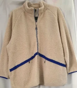 Cuddly Soft Teddy Fleece with Blue Trim Stand-Up Collar 50-52 (4142)