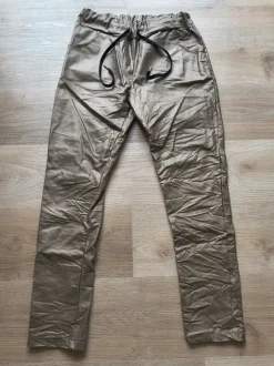 Damen Hose aus Italien in Gr. 38