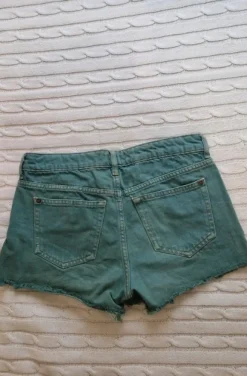 Damen Shorts.
