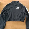 Damen Sport Jacke von Nike