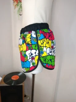 Damen-Shorts – neu ohne Etikett.