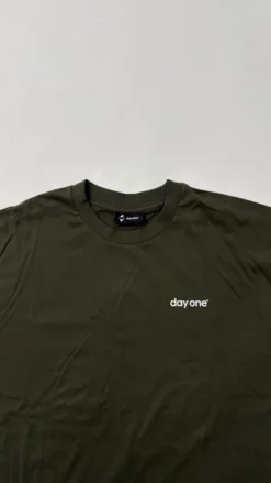 Day One T-shirt Olive Grün