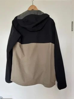 Decathlon Quechua Regenjacke Gr. M