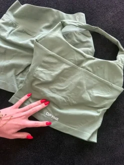Dfyne set