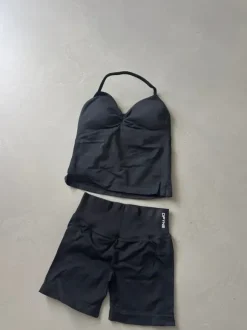 Dfyne set zwart