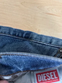 Diesel Jeans Gr. 34/32