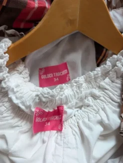 Dirndl braun weiß kariert, mit Bluse