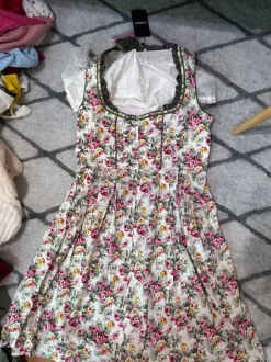 Dirndl Damen 42
