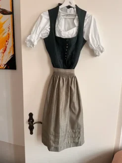 Dirndl Tracht Wiesn Oktoberfest