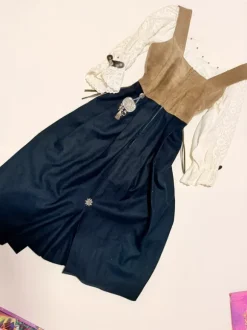 Dirndlkleid