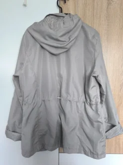 Dünne Sommerjacke, Gr.L, hellgrau