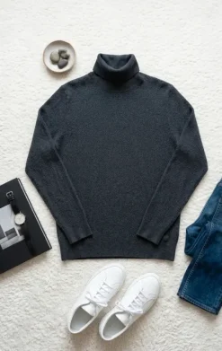 Dünner Herren Rollkragenpullover in Gr. M