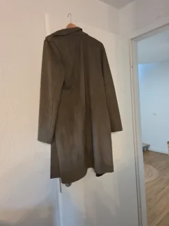 Dünner Mantel Wildlederoptik
