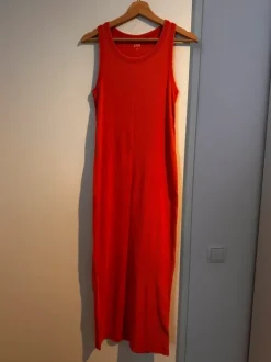 Dress Cos