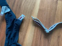 Dunkelblauer BH