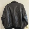 dunkelbraune Lederjacke von Urban Outfitters