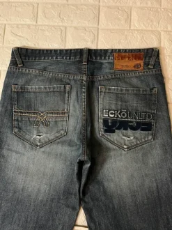 Ecko Unltd baggy denim shorts Y2K size 34