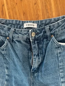 Edited cropped jeans 🩵