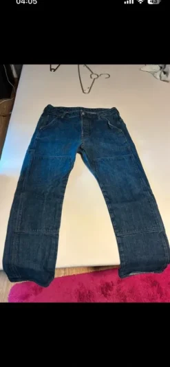 Eine G-Star Jeans