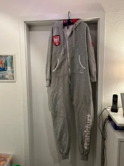 Eintracht frankfurt onsie