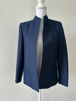 Eleganter dunkelblauer Blazer in Größe 36