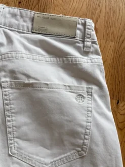 Elias Rumelis O-Shape Jeans – Hellgrau / Stone Grey – Gr. 25