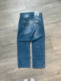 Emporio Armani Jeans mit Backprint-Y2K-Pasha Style