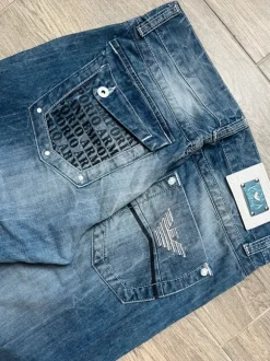 Emporio Armani Jeans mit Backprint-Y2K-Pasha Style