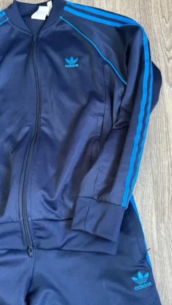 Ensemble training adidas marine