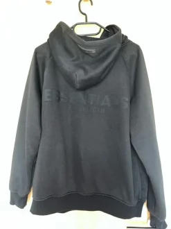 Essentials Hoodie in Größe M