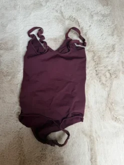 Figurbetonter Body