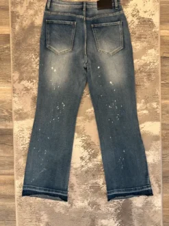 Flared Jeans