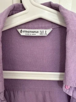 Fliederfarbenes Hemd / Bluse von Stradivarius