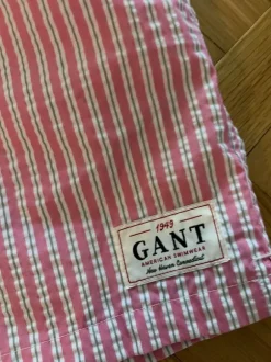 Gant Badeshorts rosa gestreift