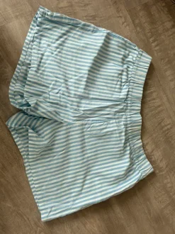 gestreifte shorts