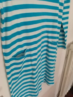 Gestreiftes T-Shirt-Kleid von Munich Freedom Gr. L 40