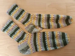 Gestrickte Socken Wollsocken 40-43 neu