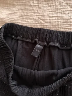 Glitzernde Weite Hose