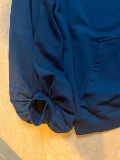 GmbH Hoodie mit Ballon Ärmeln