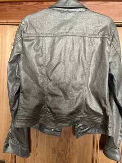 Gold schimmernde klassische Jeansjacke Gr. 36/38