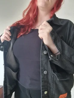 Graue Jeansjacke