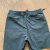 Graue ON Herren Shorts